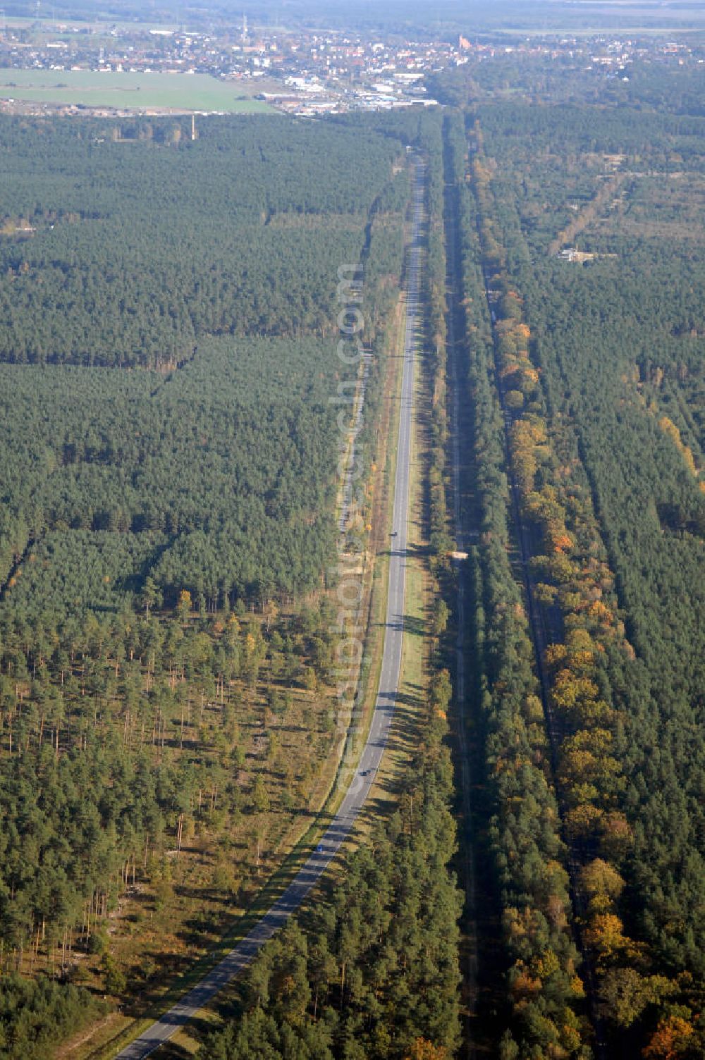 Aerial photograph Weisen - Blick auf die Ortsumgehung Bundesstrasse 189 Weisen. Projektsteuerung: Schüßler-Plan Ingenieurgesellschaft für Bau- und Verkehrswegeplanung mbH.