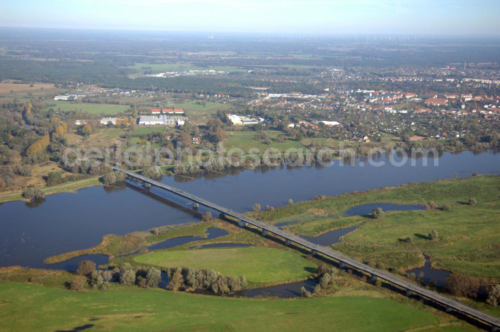 Wittenberge from above - Blick auf die Ortsumgehung Bundesstrasse 189 Elbbrücke Wittenberge. Projektsteuerung: Schüßler-Plan Ingenieurgesellschaft für Bau- und Verkehrswegeplanung mbH.