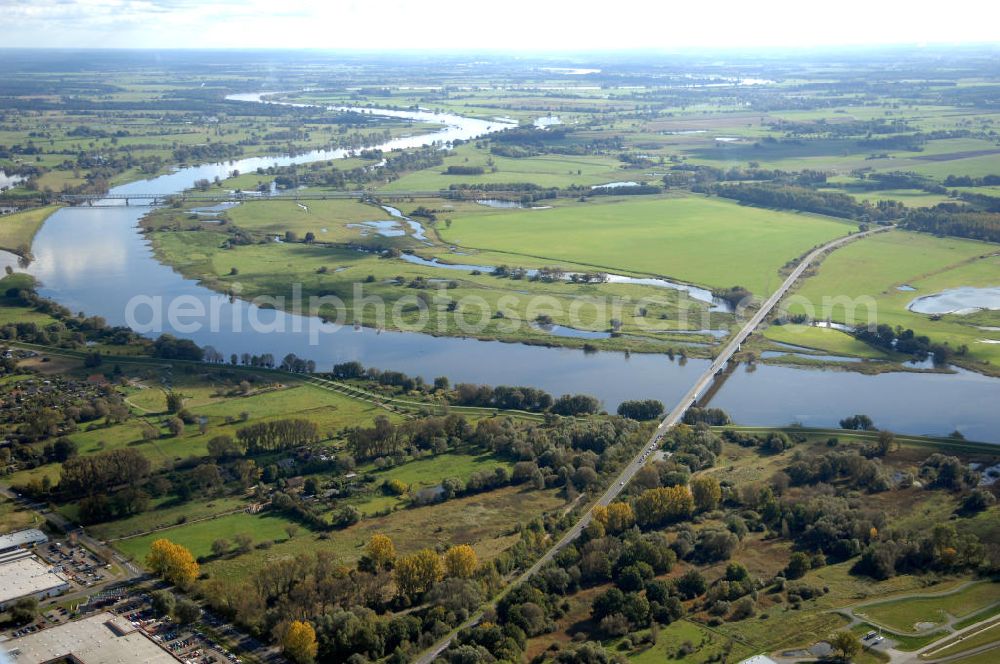 Wittenberge from above - Blick auf die Ortsumgehung Bundesstrasse 189 Elbbrücke Wittenberge. Projektsteuerung: Schüßler-Plan Ingenieurgesellschaft für Bau- und Verkehrswegeplanung mbH.