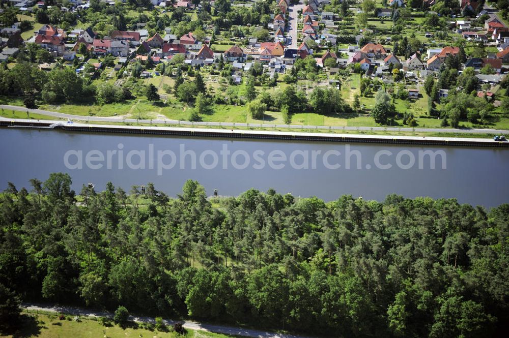 Aerial photograph Wusterwitz - Blick auf den Verlauf des Elbe-Havel-Kanal im Bereich Wusterwitz von Nord nach Süd gesehen. View of the course of the Elbe-Havel canal at Wusterwitz seen from north to south.