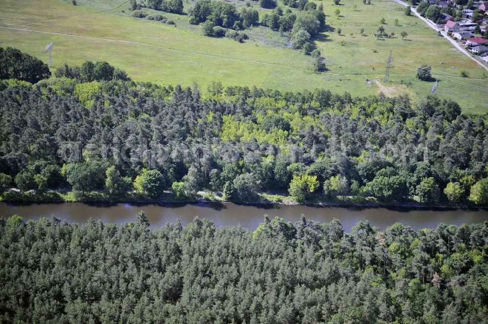 Aerial image Wusterwitz - Blick auf den Verlauf des Elbe-Havel-Kanal im Bereich Wusterwitz von Nord nach Süd gesehen. View of the course of the Elbe-Havel canal at Wusterwitz seen from north to south.