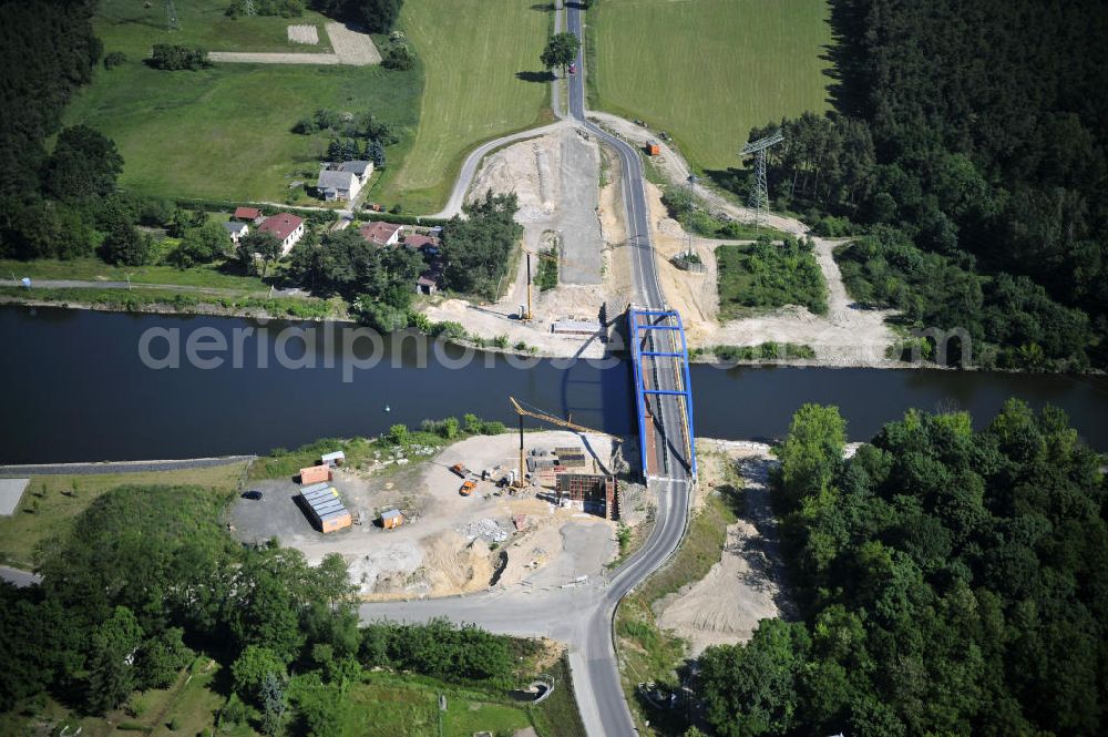 Wusterwitz from the bird's eye view: Blick auf den Verlauf des Elbe-Havel-Kanal im Bereich Wusterwitz von Süd nach Nord gesehen. View of the course of the Elbe-Havel canal at Wusterwitz seen from south to north.