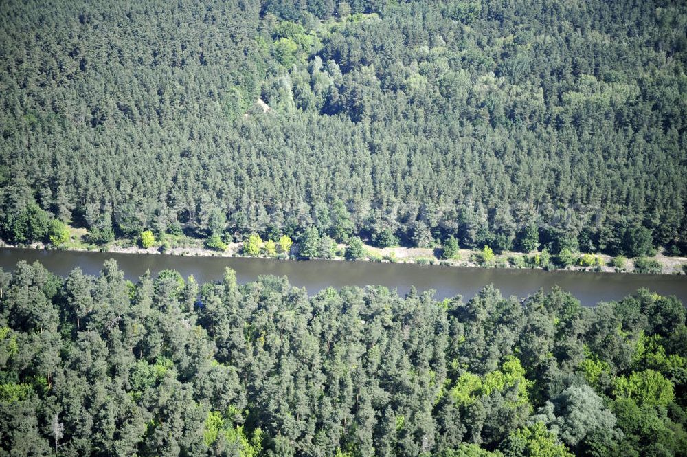 Wusterwitz from the bird's eye view: Blick auf den Verlauf des Elbe-Havel-Kanal im Bereich Wusterwitz von Süd nach Nord gesehen. View of the course of the Elbe-Havel canal at Wusterwitz seen from south to north.