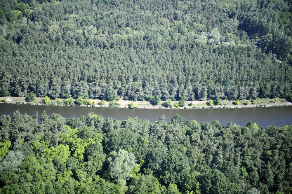 Aerial image Wusterwitz - Blick auf den Verlauf des Elbe-Havel-Kanal im Bereich Wusterwitz von Süd nach Nord gesehen. View of the course of the Elbe-Havel canal at Wusterwitz seen from south to north.