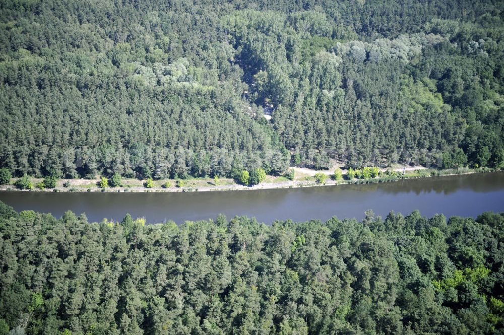 Aerial photograph Wusterwitz - Blick auf den Verlauf des Elbe-Havel-Kanal im Bereich Wusterwitz von Süd nach Nord gesehen. View of the course of the Elbe-Havel canal at Wusterwitz seen from south to north.