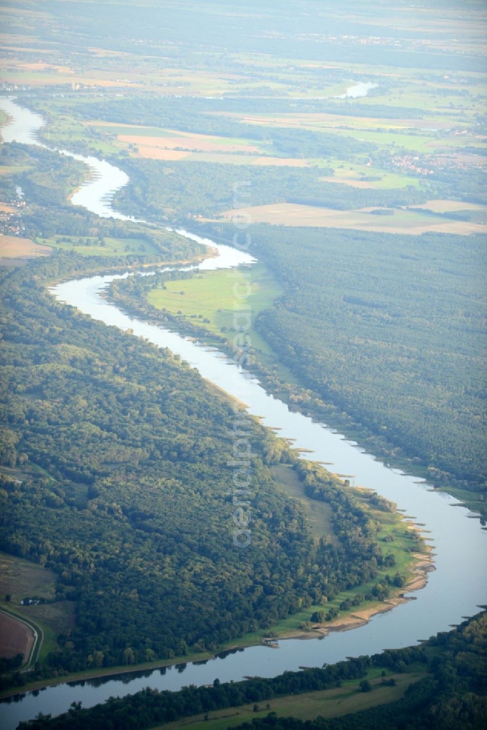 Aerial photograph Aken - Course of the river Elbe in Aken in the state of Saxony-Anhalt