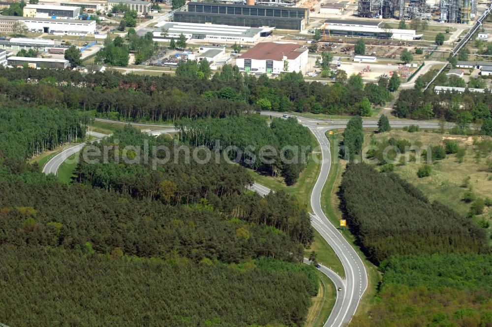 Aerial image SCHWEDT / ODER - Verlauf der Ortsumfahrung der Bundesstrasse B 2 und B166 westlich der Stadtgrenze zu Schwedt / Oder. Landesbetrieb Straßenwesen Brandenburg (