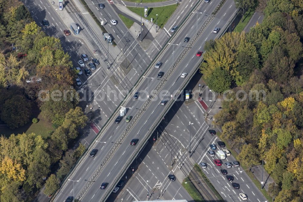 Aerial photograph München - Road over the crossroads Dachauerstrasse - B304 in Munich in Bavaria