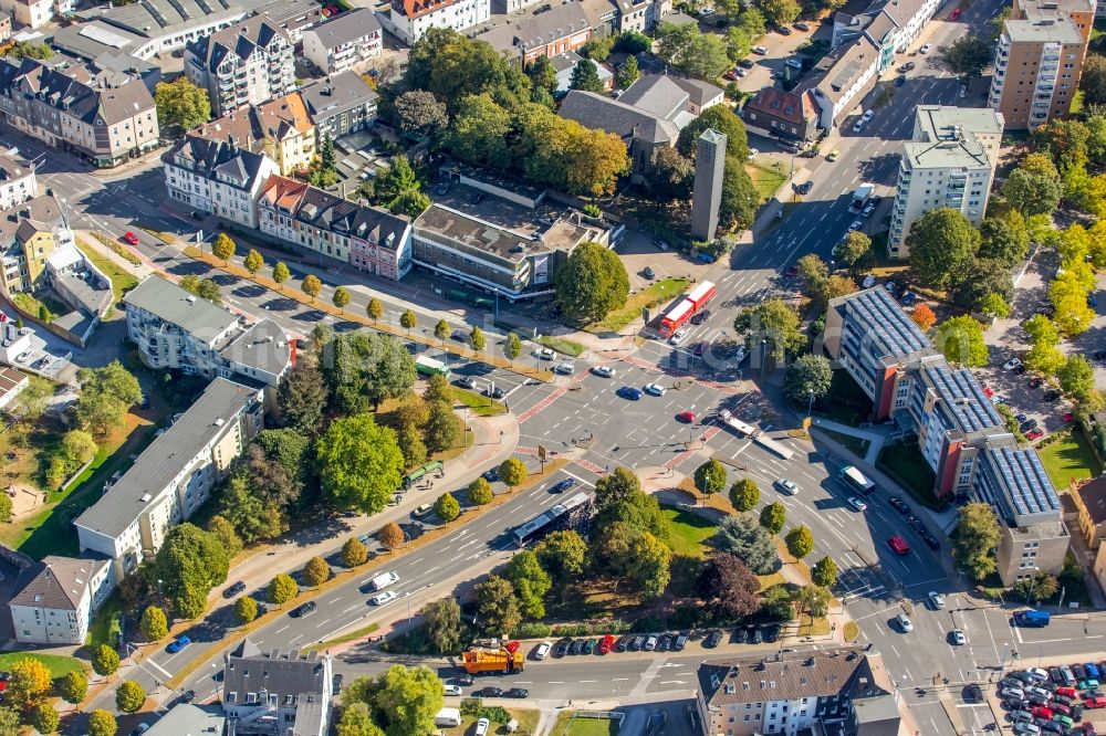 Velbert from the bird's eye view: Road over the crossroads Rheinlandstrasse Berliner Strasse in Velbert in the state North Rhine-Westphalia