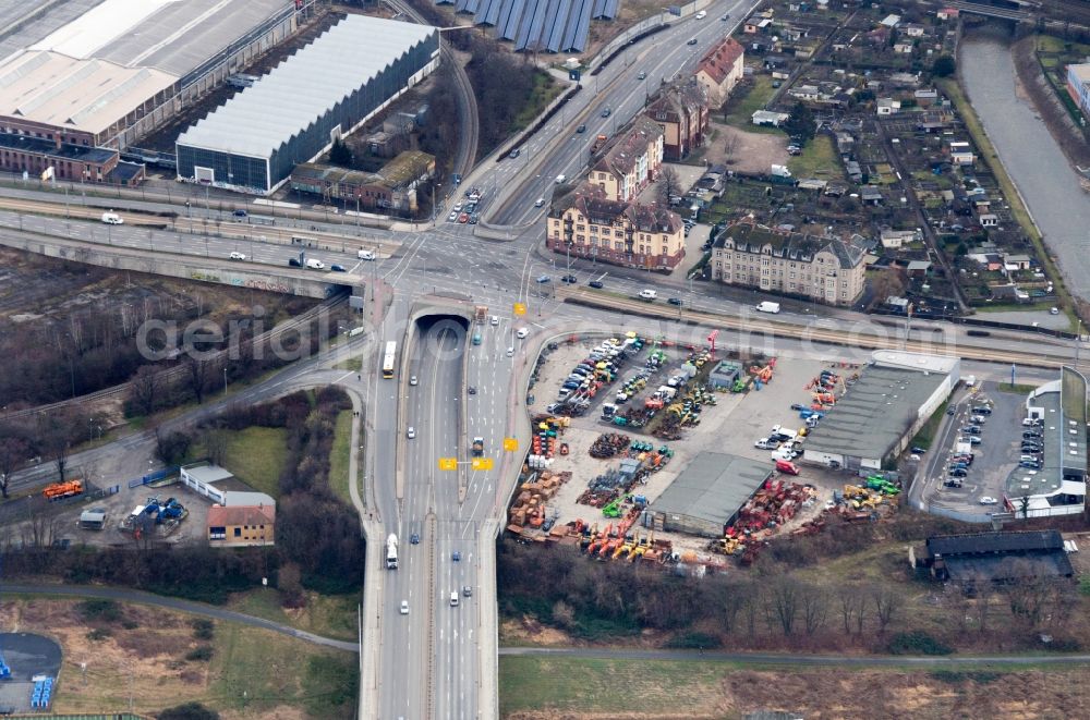 Dresden from above - Road over the crossroads B6 / Washingtonstr in Dresden in the state Saxony