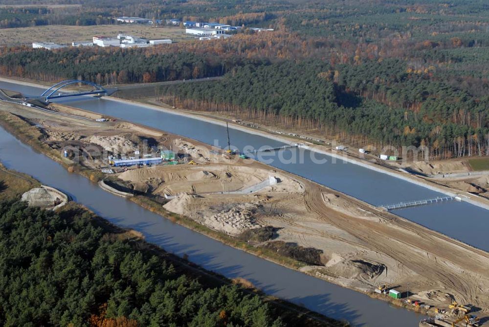 Aerial image Eberswalde - Blick auf die geflutete Umleitung des Oder-Havel-Kanal. Dieser wird gegenwärtig für den Betrieb mit hochseetauglichen Schiffen ausgebaut. Dazu wird nördlich von Eberswalde das Kanalbett umgeleitet, um als Ersatz für die Kanalbrücke einen Tunnel unter dem neuen Kanal zu bauen.