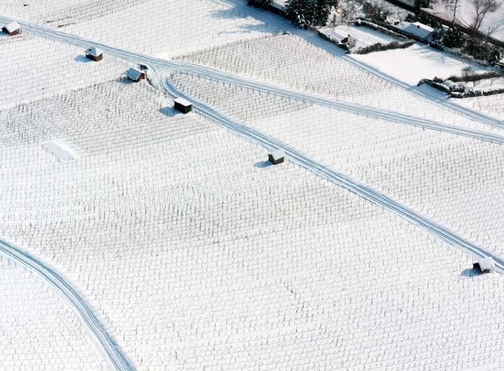 Untergruppenbach OT Unterheinrie from the bird's eye view: View of snowed field structures near Unterheinriet in Untergruppenbach in the state Baden-Wuerttemberg