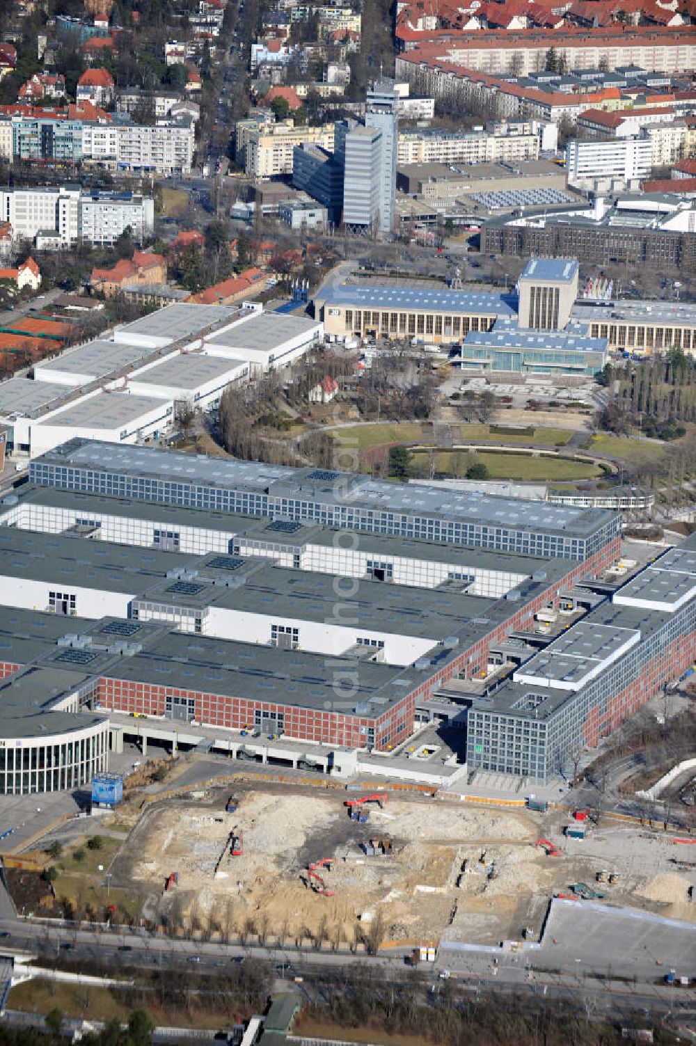 Berlin from the bird's eye view: Demolition work of the former Germany Halle Jaffeystraße on the fairgrounds in Charlottenburg