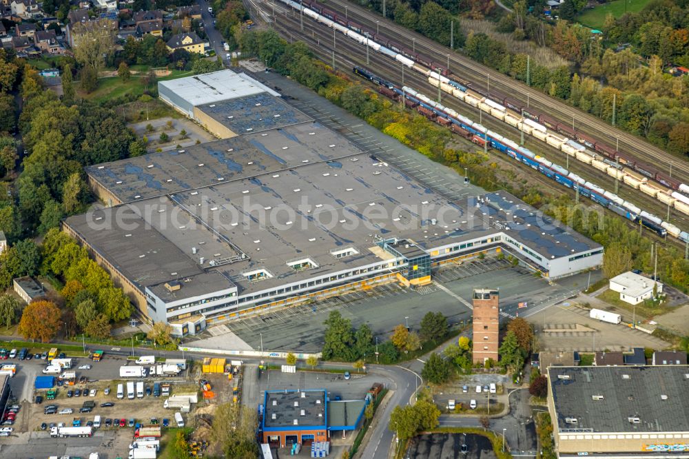 Aerial photograph Moers - Building complex and distribution center on the site of EDEKA Handelsgesellschaft Rhein-Ruhr mbH on Chemnitzer Strasse in the district Asberg in Moers in the state North Rhine-Westphalia, Germany