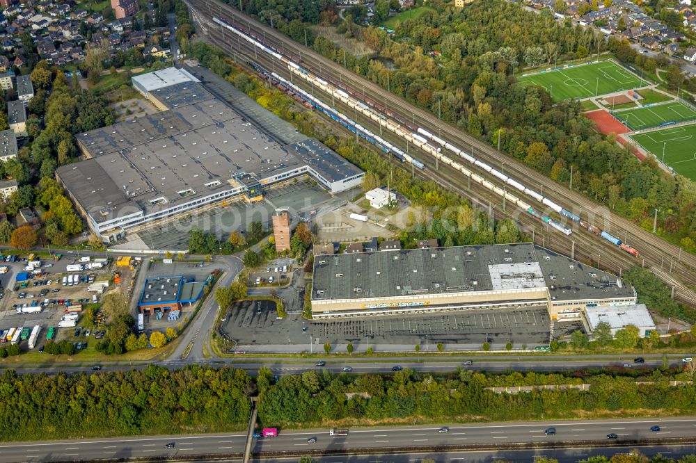 Moers from above - Building complex and distribution center on the site of EDEKA Handelsgesellschaft Rhein-Ruhr mbH on Chemnitzer Strasse in the district Asberg in Moers in the state North Rhine-Westphalia, Germany