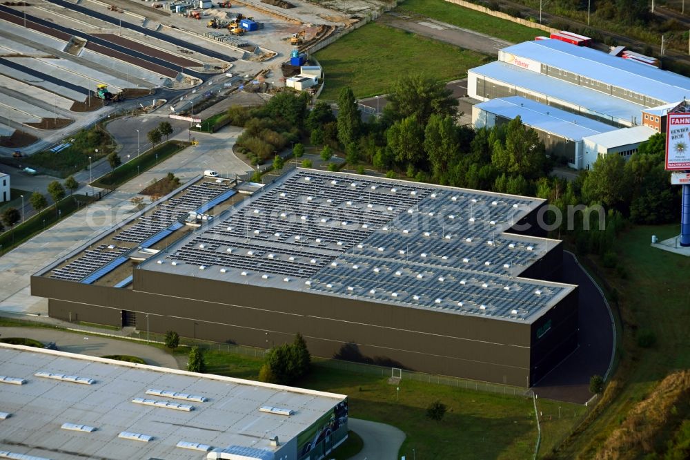 Aerial image Magdeburg - Building complex and distribution center on the site of the Gunz Warenhandels GmbH on Stegelitzer Strasse in the district Gewerbegebiet Nord in Magdeburg in the state Saxony-Anhalt, Germany