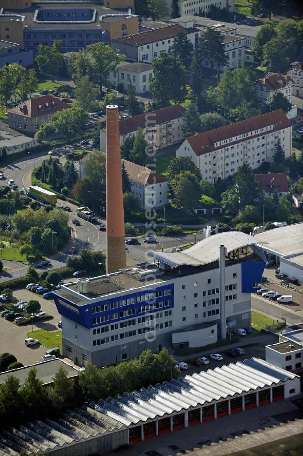 Aerial image Eisenach - Das Verwaltungsgebäude der Eisenacher Versorgungs-Betriebe GmbH An der Feuerwache. Das Gebäude entstand 1998 durch den Umbau des Gasturbinen-Heizkraftwerkes. The administration building of the Eisenacher Versorgungs-Betriebe GmbH.