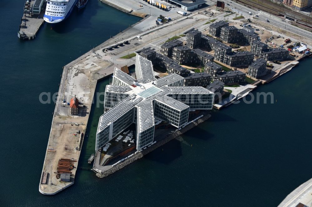 Aerial image Kopenhagen - Administrative building of the Authority UNICEF in of UN City Copenhagen Marmorvej in Copenhagen in Region Hovedstaden, Denmark