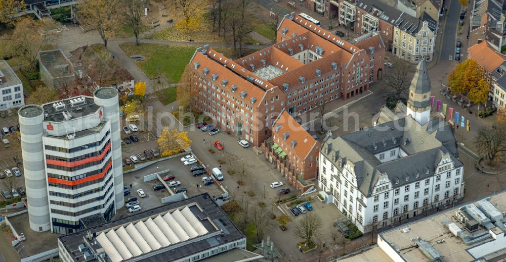 Aerial image Gladbeck - administrative building of the State Authority of the citizen office on Willy-Brandt-Platz - Bottroper Strasse in Gladbeck at Ruhrgebiet in the state North Rhine-Westphalia, Germany