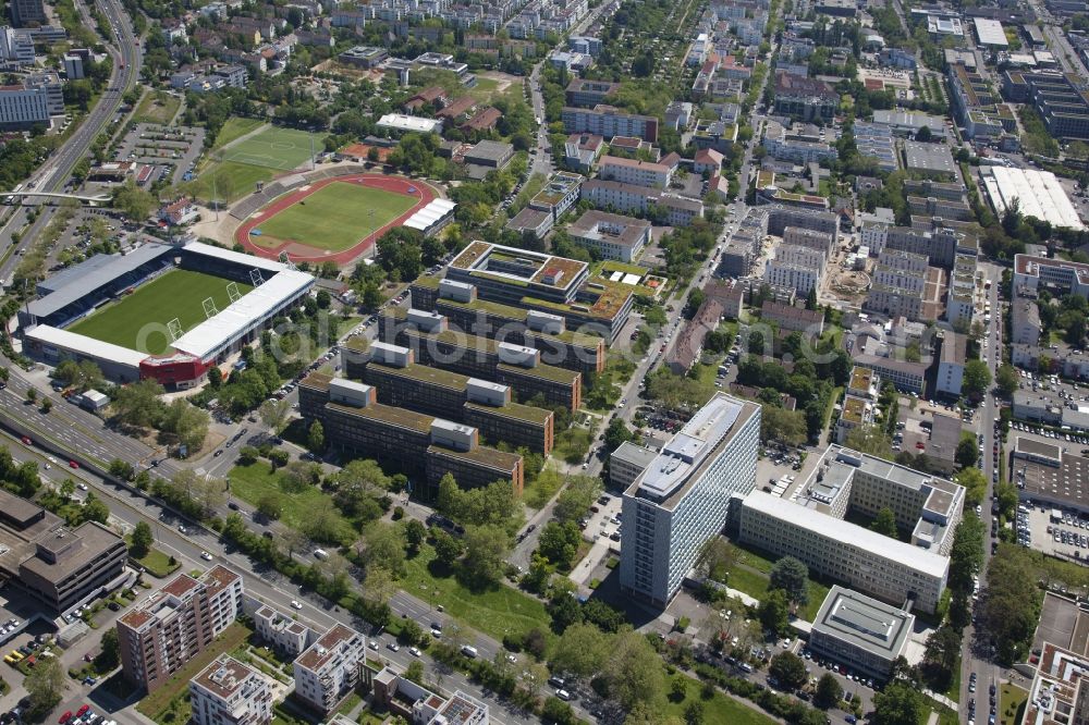 Aerial photograph Wiesbaden - Administrative building of the State Authority Department for Urban Development and Construction, State Capital Wiesbaden in Wiesbaden in the state Hesse, Germany