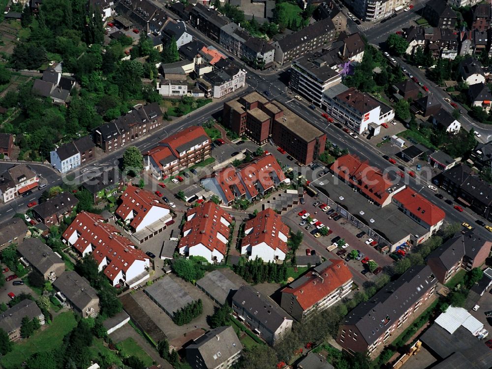 Moers from above - Administration Building ENNI group of companies on Metropolitan Government Building in Moers in North Rhine-Westphalia