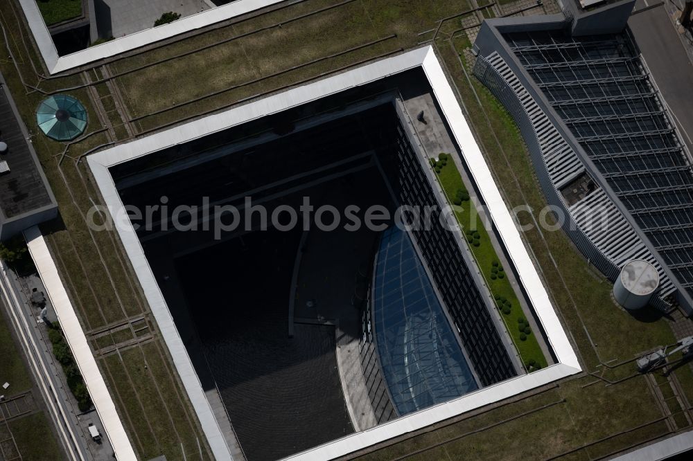 Stuttgart from the bird's eye view: Banking administration building of the financial services company LBBW Landesbank Baden-Wuerttemberg in the district Europaviertel in Stuttgart in the state Baden-Wuerttemberg, Germany