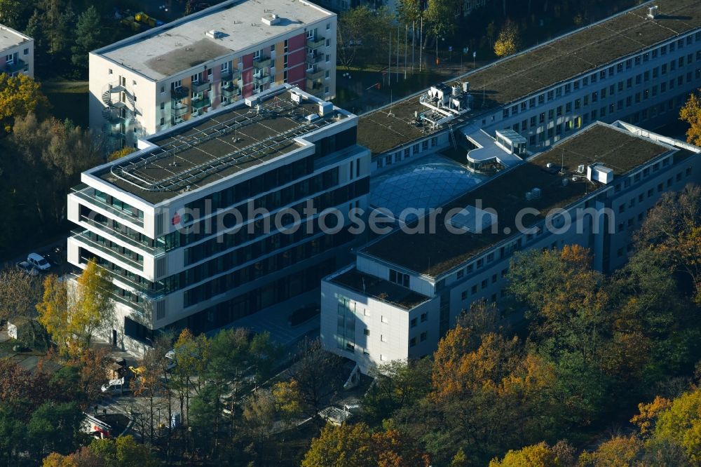 Aerial image Potsdam - Banking administration building of the financial services company Mittelbrandenburgische Sparkasse in Potsdam on Saarmunder Strasse in Potsdam in the state Brandenburg, Germany