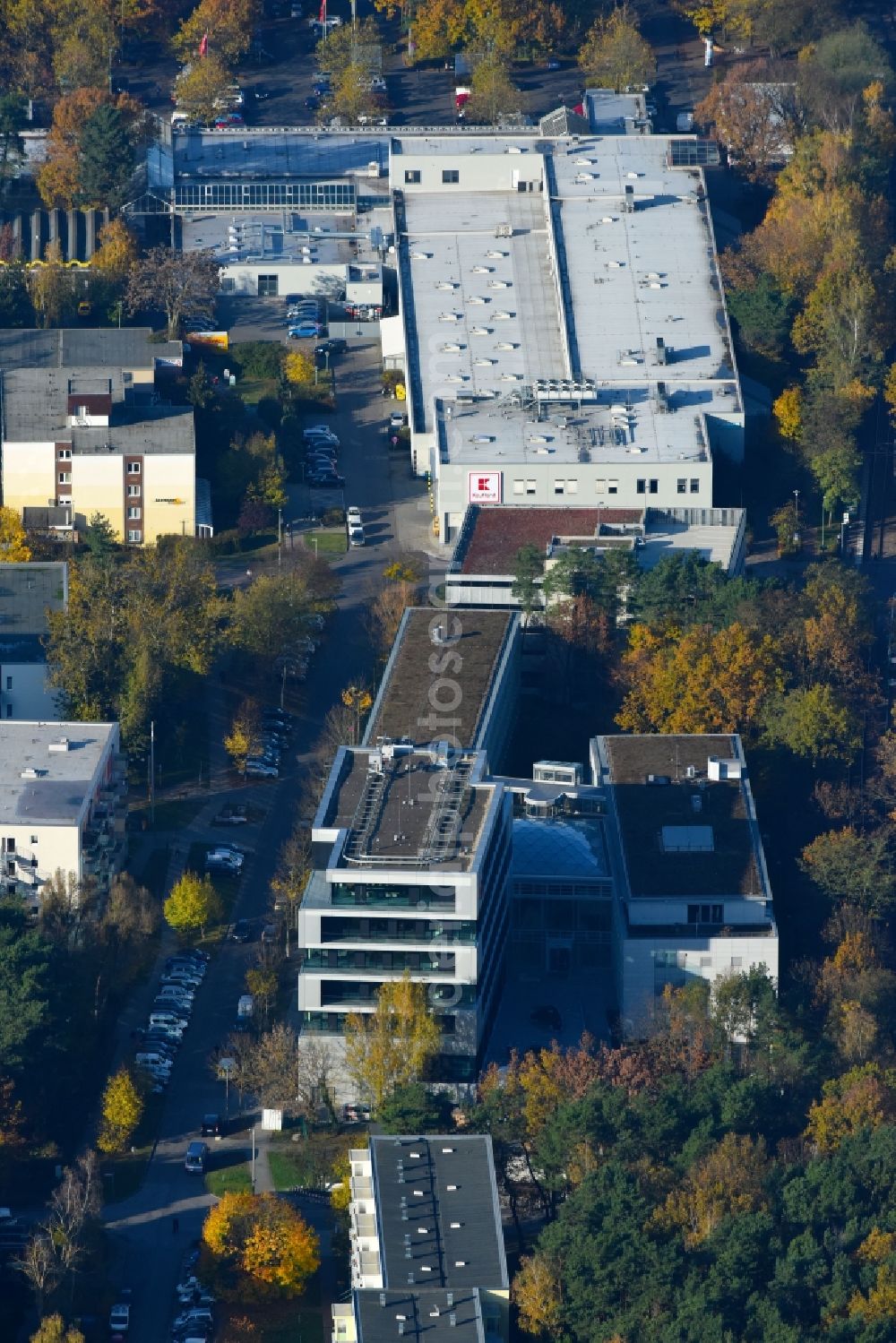 Potsdam from above - Banking administration building of the financial services company Mittelbrandenburgische Sparkasse in Potsdam on Saarmunder Strasse in Potsdam in the state Brandenburg, Germany