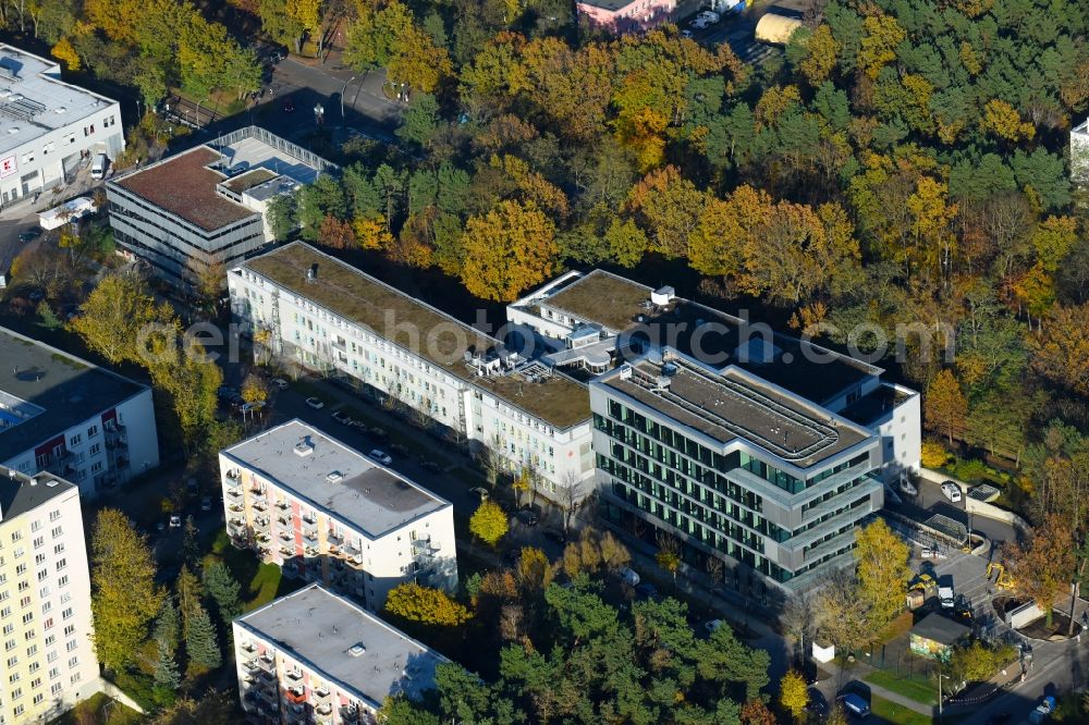 Potsdam from the bird's eye view: Banking administration building of the financial services company Mittelbrandenburgische Sparkasse in Potsdam on Saarmunder Strasse in Potsdam in the state Brandenburg, Germany