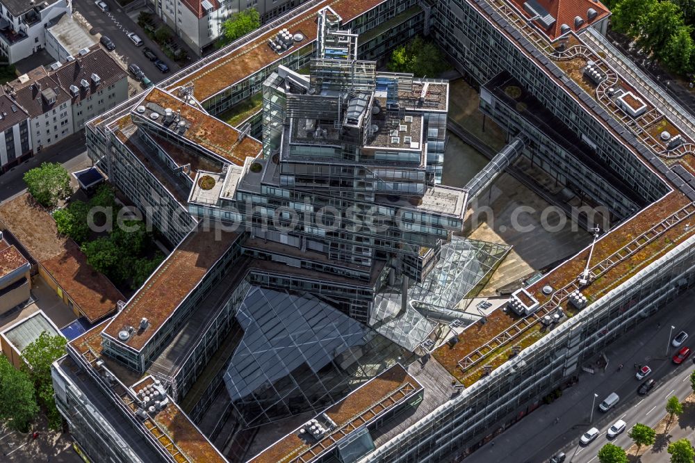 Hannover from the bird's eye view: Banking administration building of the financial services company of NORD/LB Norddeutsche Landesbank Girozentrale on Friedrichswall in the district Suedstadt-Bult in Hannover in the state Lower Saxony, Germany