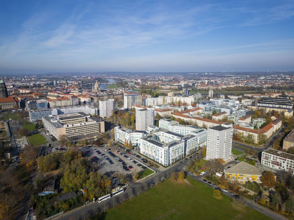 Dresden from the bird's eye view: Bank administration building of the financial services company Saechsische Aufbaubank on Blueherstrasse in the Altstadt district of Dresden in the federal state of Saxony, Germany