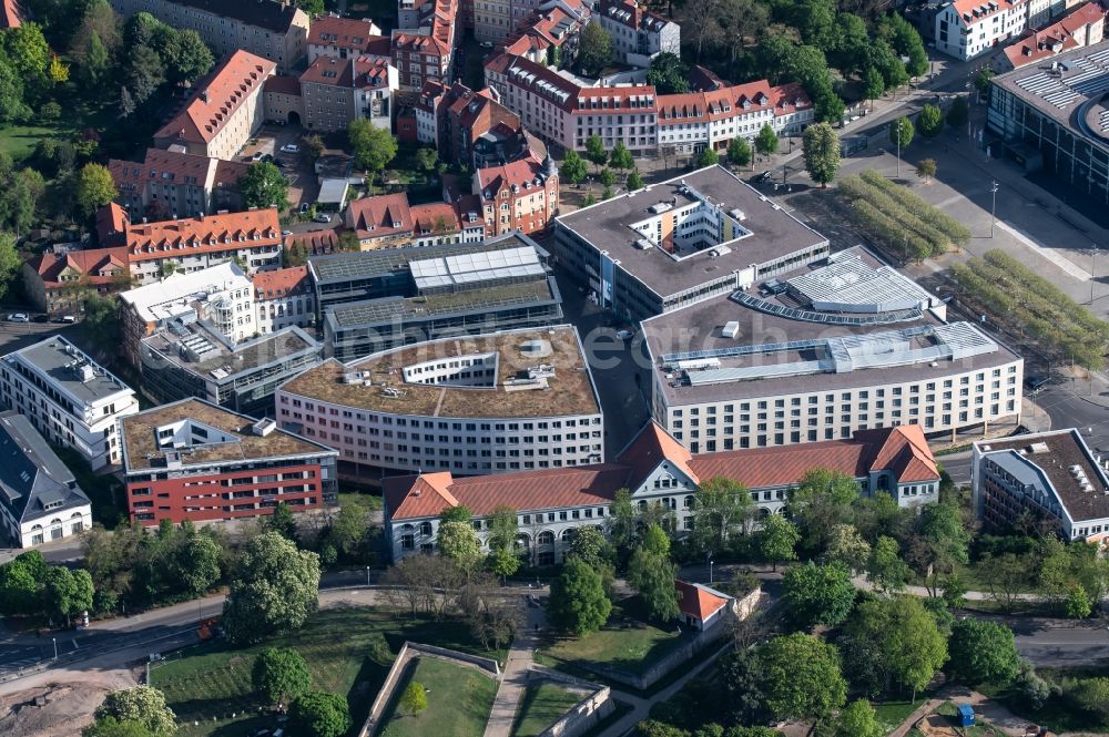 Erfurt from the bird's eye view: Banking administration building of the financial services company VBG-Bezirksverwaltung Erfurt an der Maximilian-Welsch-Strasse in the district Altstadt in Erfurt in the state Thuringia, Germany