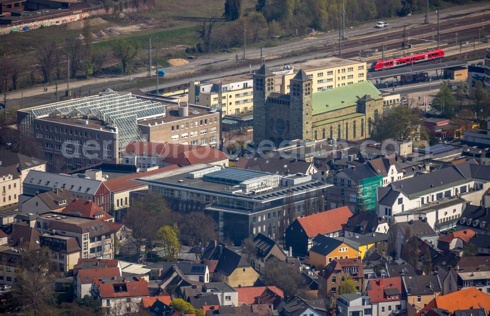 Aerial photograph Unna - Banking administration building of the financial services company Volksbank Unna on Nordring in Unna in the state North Rhine-Westphalia, Germany