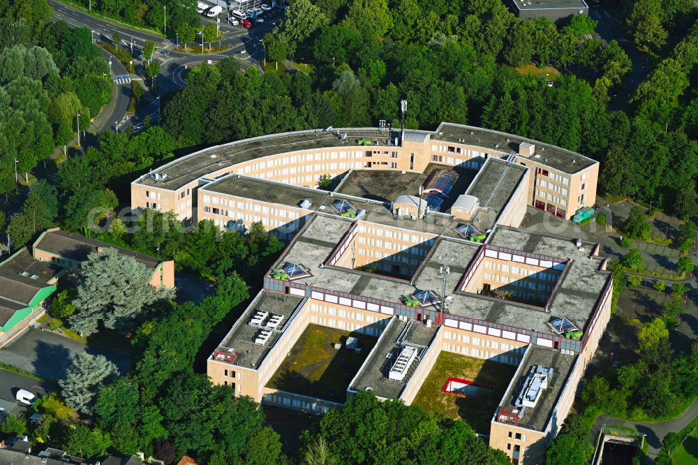 Bonn from above - Administrative building of the State Authority Hauptzollamt Koeln Zollamt Bonn on street Oberkasseler Strasse in the district Ramersdorf in Bonn in the state North Rhine-Westphalia, Germany