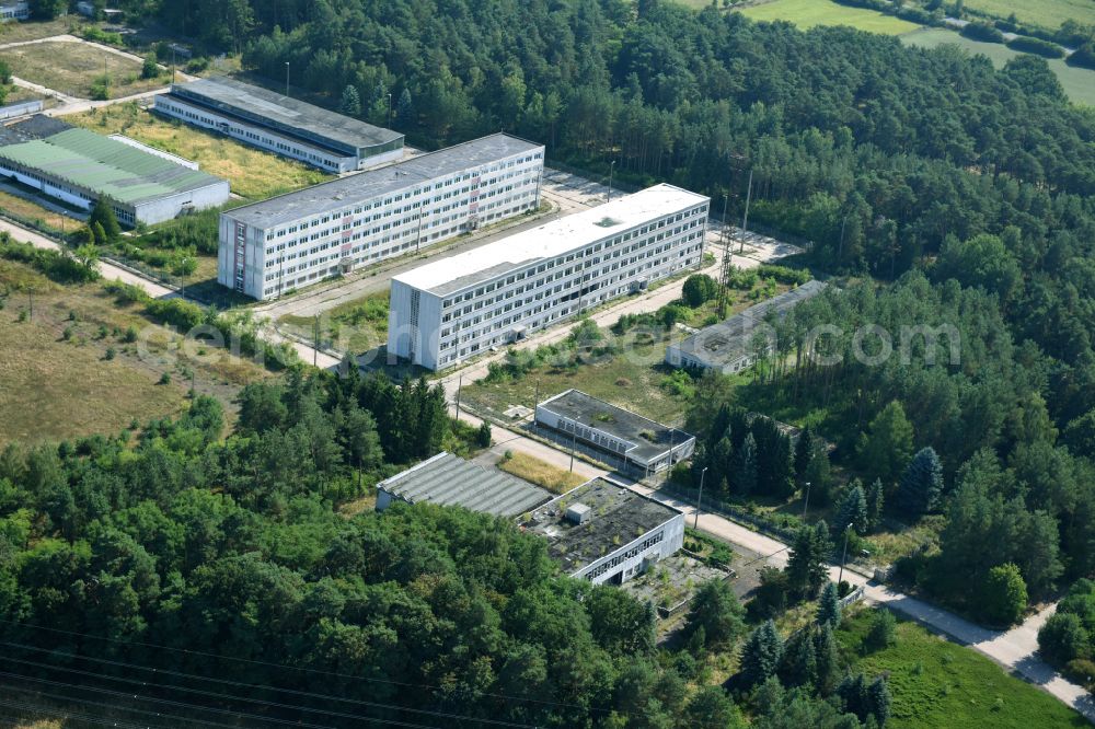 Hansestadt Stendal from the bird's eye view: Administrative building of the State Authority Hauptzollamt Magdeburg on street Luederitzer Strasse in Hansestadt Stendal in the state Saxony-Anhalt, Germany