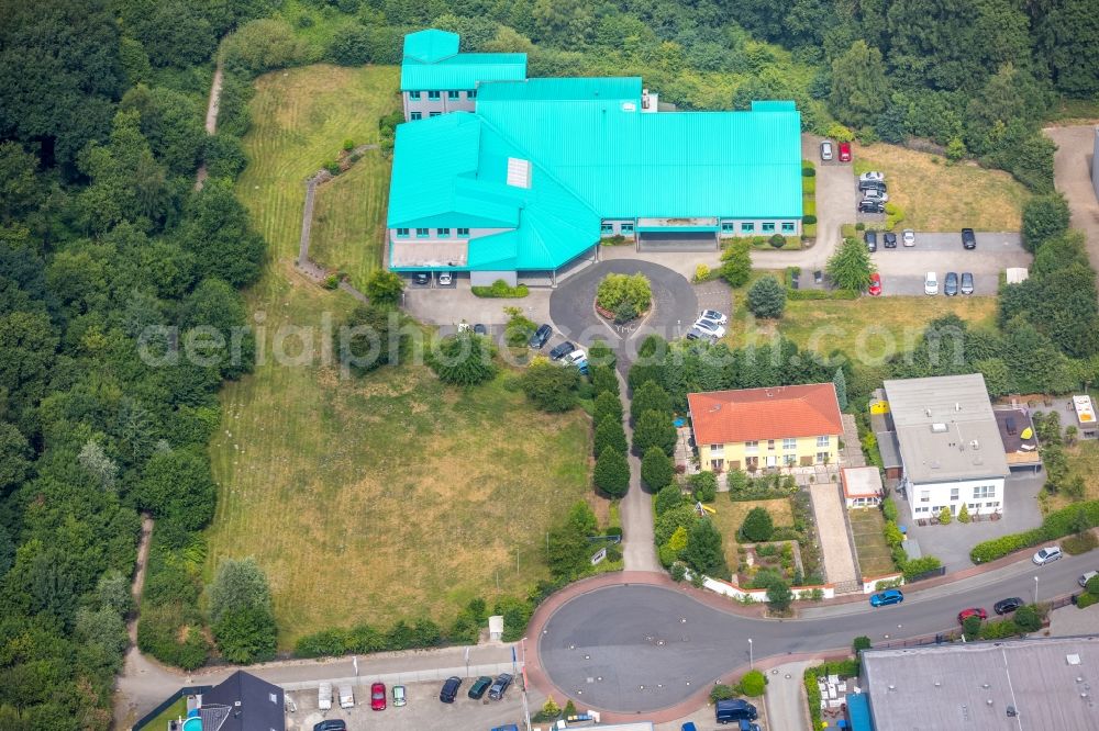 Dinslaken from above - Administrative building of the industrial area on Schoettmannshof in Dinslaken in the state North Rhine-Westphalia, Germany