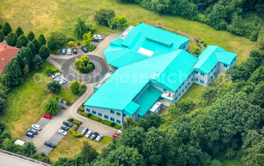 Aerial image Dinslaken - Administrative building of the industrial area on Schoettmannshof in Dinslaken in the state North Rhine-Westphalia, Germany