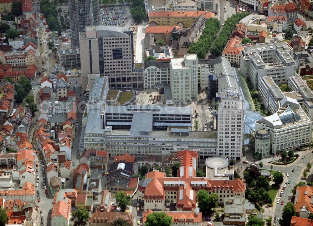 JENA from the bird's eye view: Verwaltungsgebäude der Jenoptik AG, sie ist ein börsennotierter Technologiekonzern mit Sitz in Jena (Thüringen). Jenoptik ist Spezialist für photonische und mechatronische Technologien. Der internationale Konzern konzentriert sich auf die Kompetenzfelder Laser/Optik, Optoelektronik und Mechatronik.