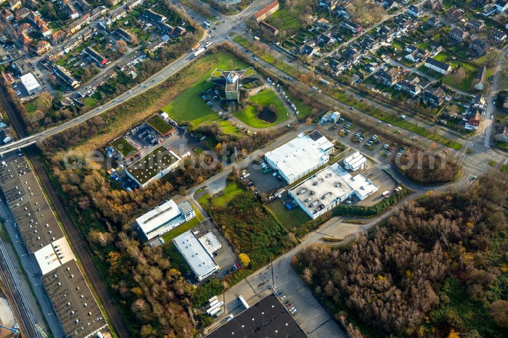 Gelsenkirchen from above - Administration Building companies Gelsenpv GmbH, Pruente GmbH, Gelsenkirchen and the corrugated plastic Industrieanalagen Kustan GmbH in Gelsenkirchen in North Rhine-Westphalia