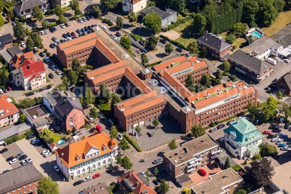 Aerial image Ahlen - Administrative building of the State Authority Agentur fuer Arbeit Ahlen on Bismarckstrasse in Ahlen in the state North Rhine-Westphalia, Germany