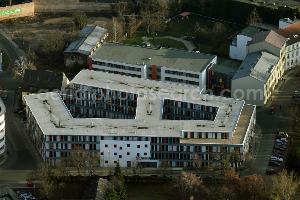 Frankfurt (Oder) from the bird's eye view: Administrative building of the State Authority Agentur fuer Arbeit on Heinrich-von-Stephan-Strasse in Frankfurt (Oder) in the state Brandenburg