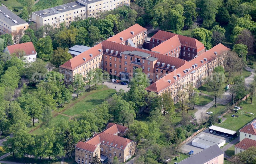 Aerial photograph Frankfurt (Oder) - Administrative building of the State Authority Amt fuer oeffentliche Ordnung in Frankfurt (Oder) in the state Brandenburg