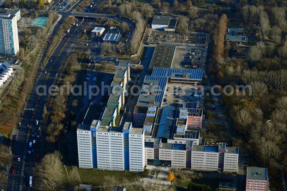 Aerial image Berlin - Administrative building of the State Authority Amt fuer Statistik in Alt-Friedrichsfelde in the district Friedrichsfelde in Berlin, Germany