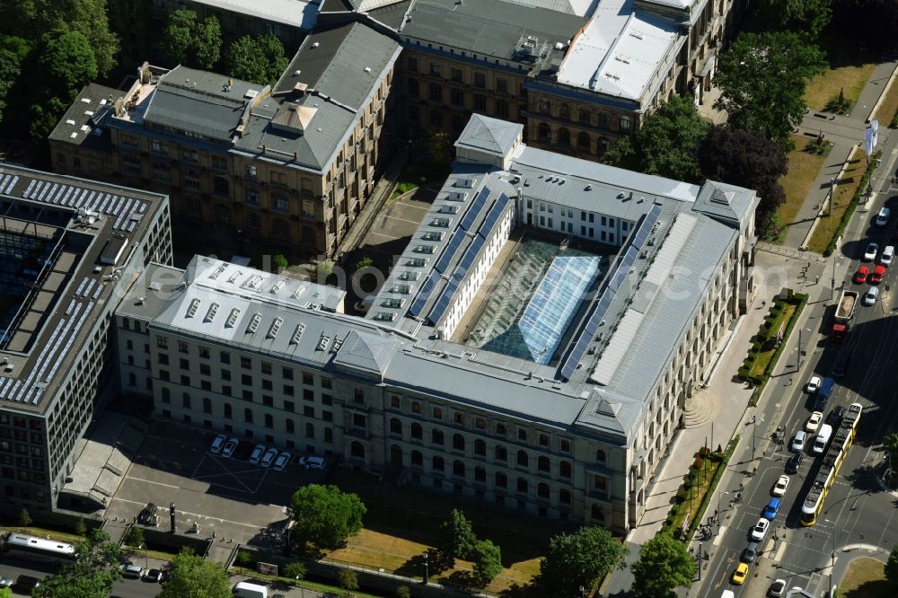 Berlin from above - Administrative building of the State Authority Bandesministerium fuer Verkehr and digitale Infrastruktur on Invalidenstrasse in the district Mitte in Berlin, Germany