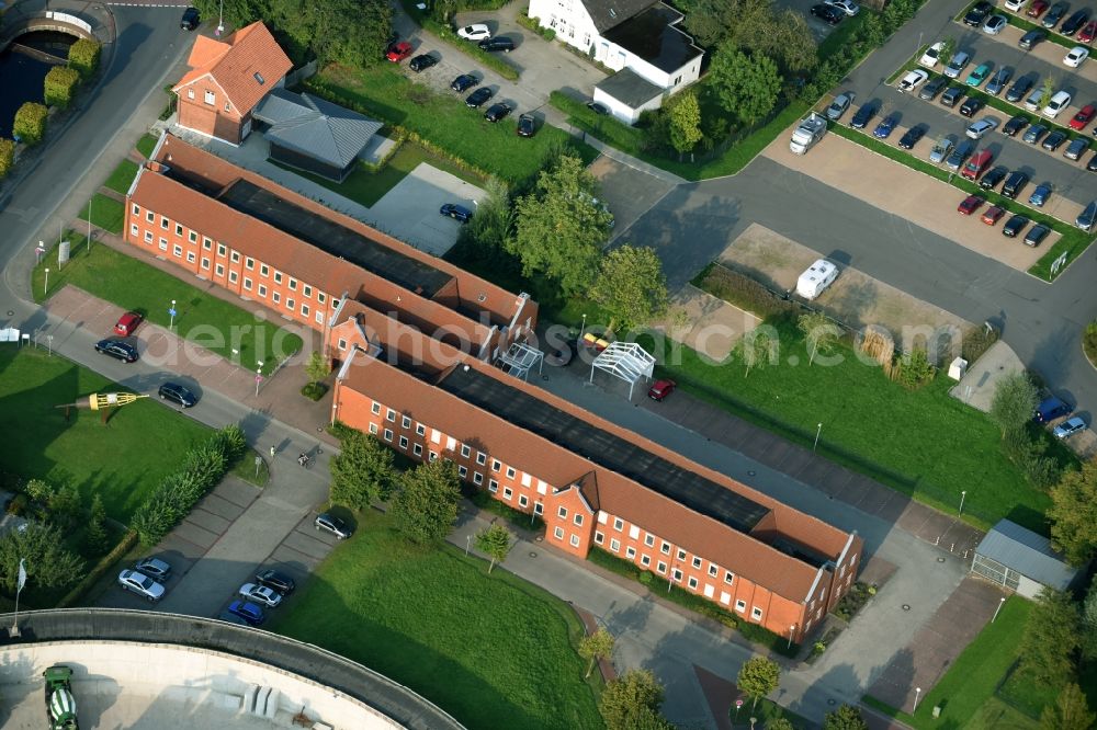 Aerial photograph Aurich - Administrative building of the State Authority Finanzamt Aurich Hasseburger Strasse in Aurich in the state Lower Saxony