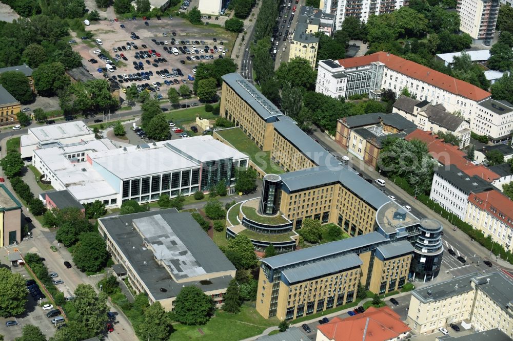 Aerial photograph Magdeburg - Administrative building of the State Authority finance office Dessau, branch office Magedburg and establishment of the company Dataport at Otto-von-Guericke-street in the district Altstadt in Magdeburg in the state Saxony-Anhalt