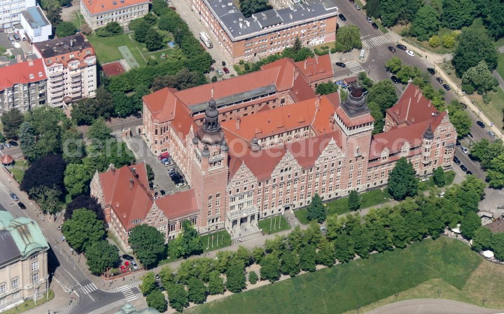 Aerial photograph Szczecin - Administrative building of the State Authority Passport office in Szczecin Stettin in West Pomerania, Poland