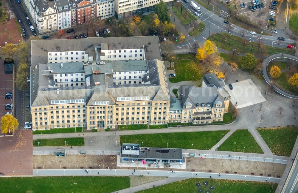 Aerial image Düsseldorf - Administrative building of the State Authority Staatskanzlei of Lanof Nordrhein-Westfalen on Horionplatz in Duesseldorf in the state North Rhine-Westphalia, Germany