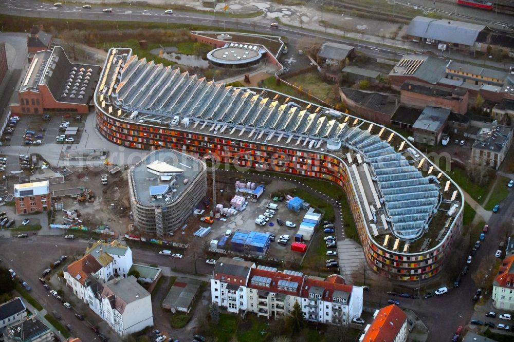 Aerial image Dessau - Administrative building of the State Authority UBA Umweltbundesamt Woerlitzer Platz in Dessau in the state Saxony-Anhalt, Germany