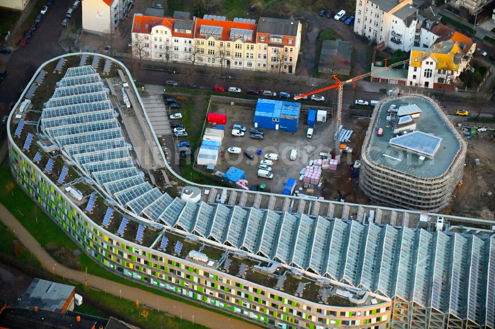 Aerial photograph Dessau - Administrative building of the State Authority UBA Umweltbundesamt Woerlitzer Platz in Dessau in the state Saxony-Anhalt, Germany